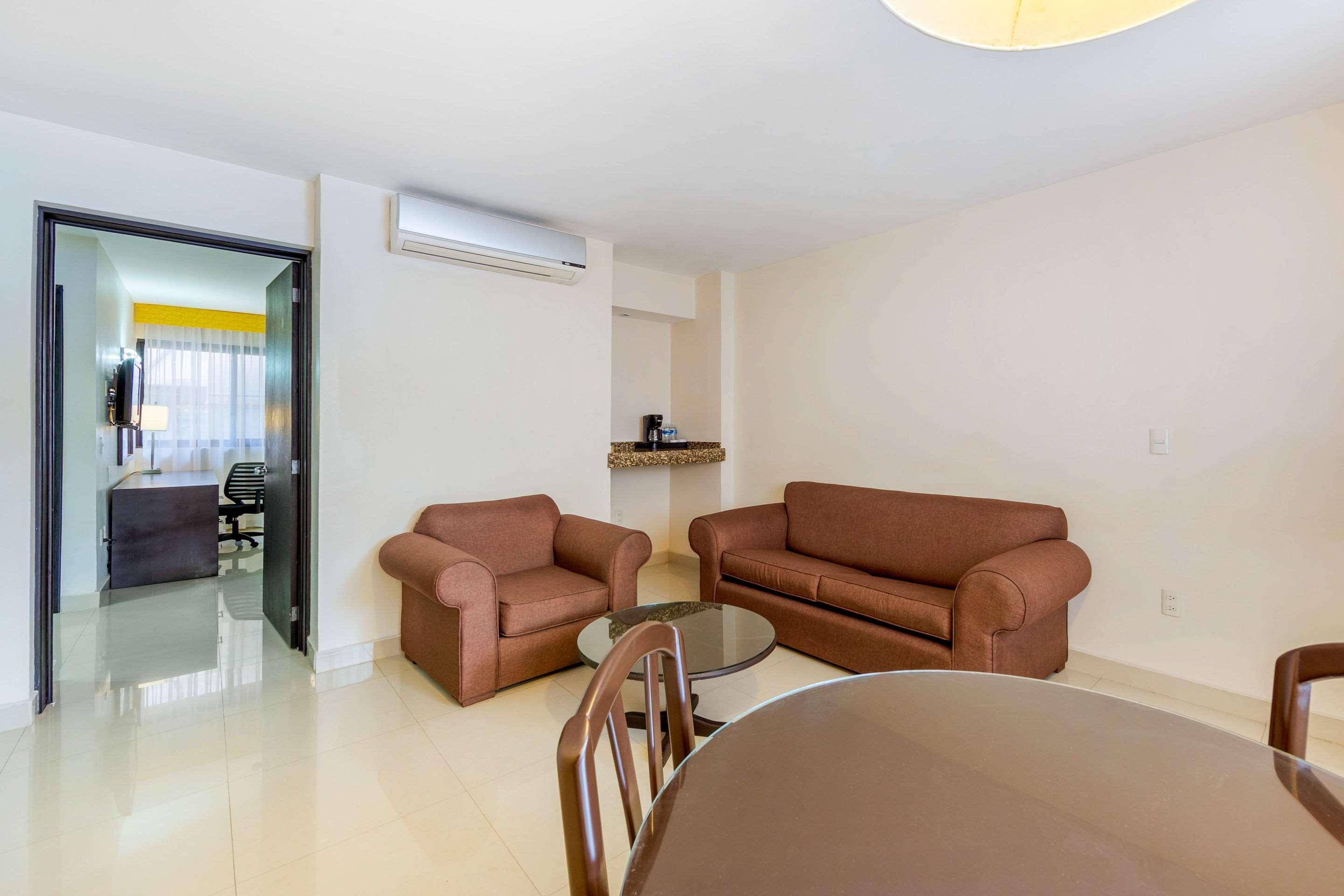 Quality Inn Tuxtla Gutiérrez מראה חיצוני תמונה