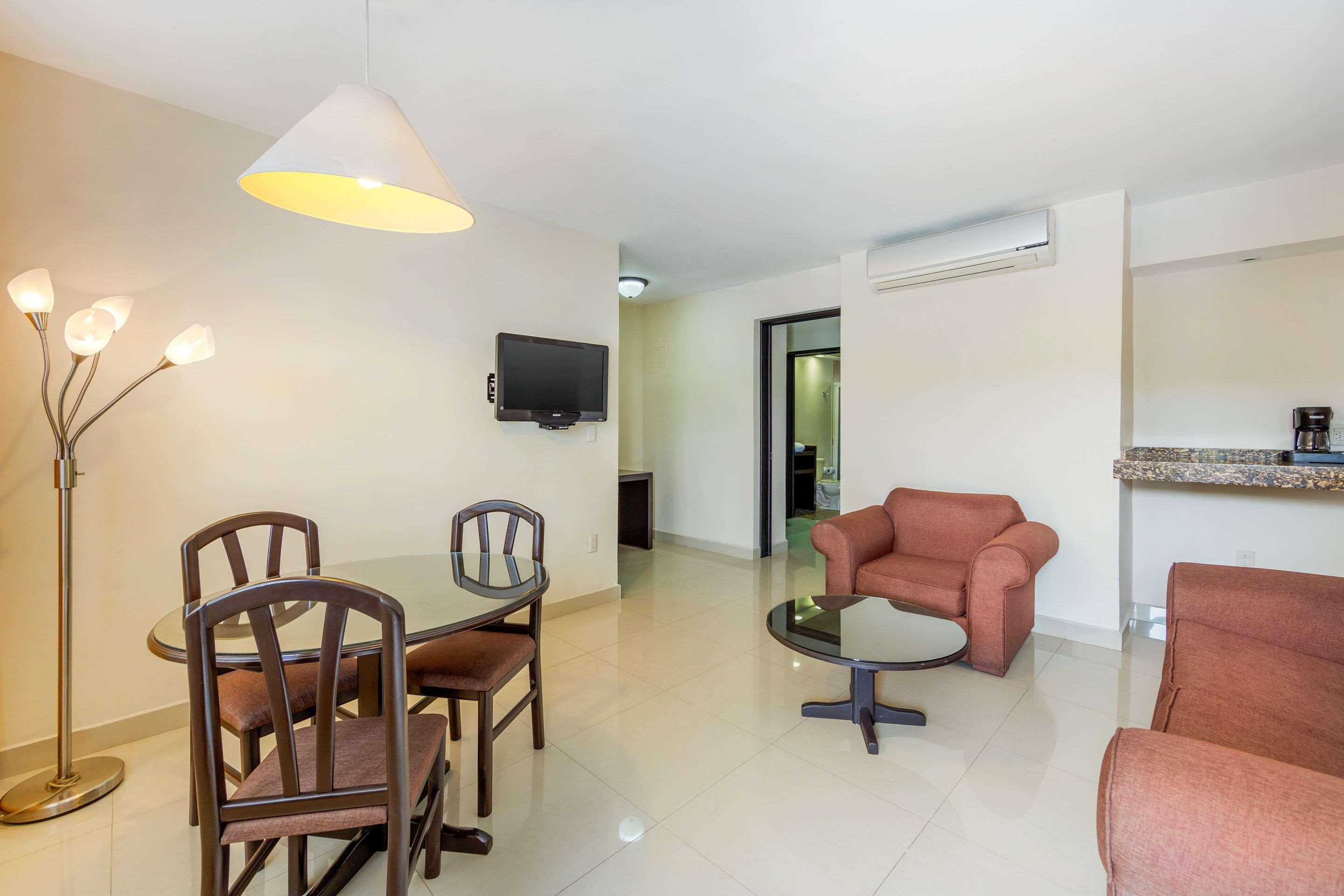 Quality Inn Tuxtla Gutiérrez מראה חיצוני תמונה