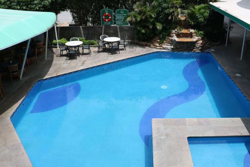 Quality Inn Tuxtla Gutiérrez מראה חיצוני תמונה