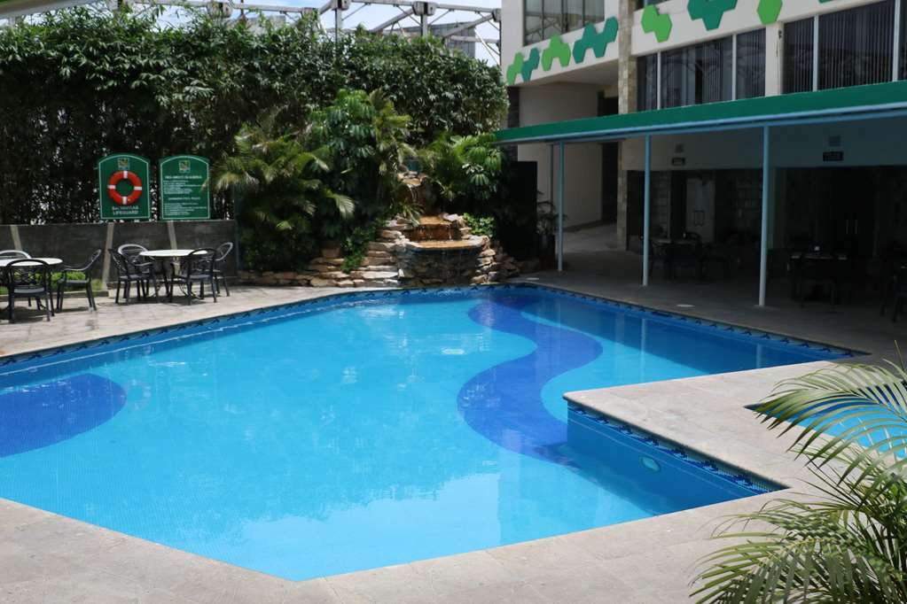 Quality Inn Tuxtla Gutiérrez מראה חיצוני תמונה
