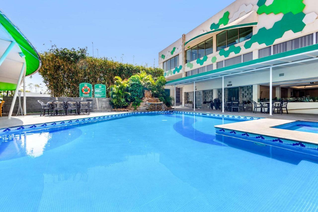 Quality Inn Tuxtla Gutiérrez מראה חיצוני תמונה